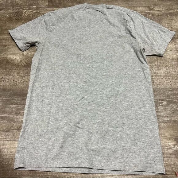 Levi’s Grey Short Sleeve Shirt Size Medium - Picture 5 of 7